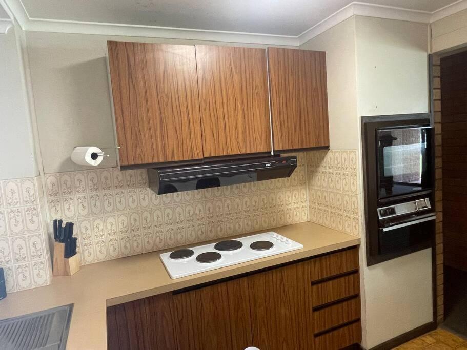 “Riverbank Retreat” Central Unit On The River Wagga Wagga Exterior foto